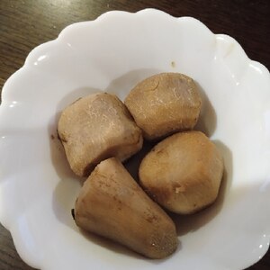 コトコト煮るだけでホックホク♪里芋の煮っころがし